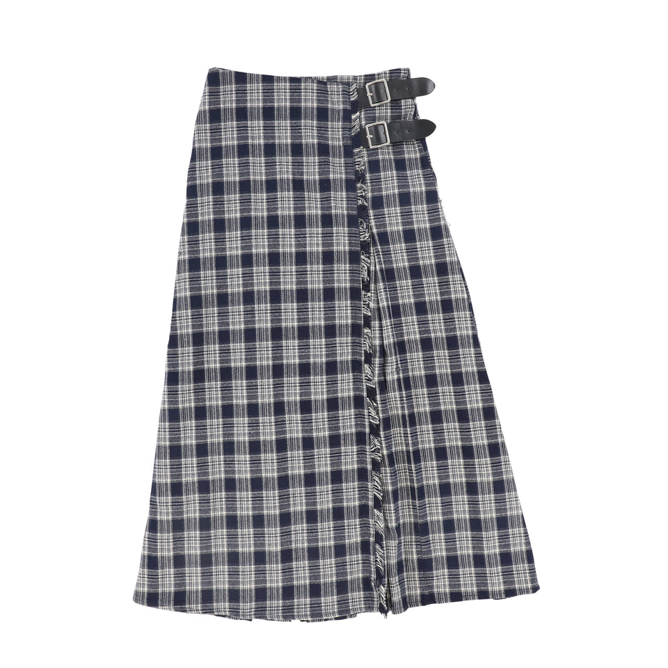 Bamboo Black/White Pleated Buckle Skirt