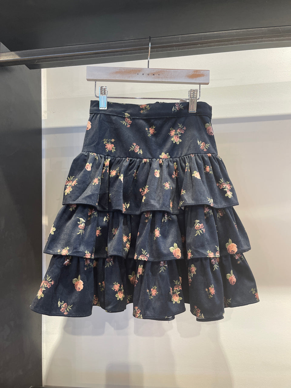 Petite Amalie Rosebud Print Cord Skirt