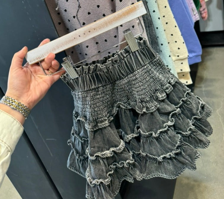 Petite Amalie Black Wash Smocked Waist Chambray Skirt