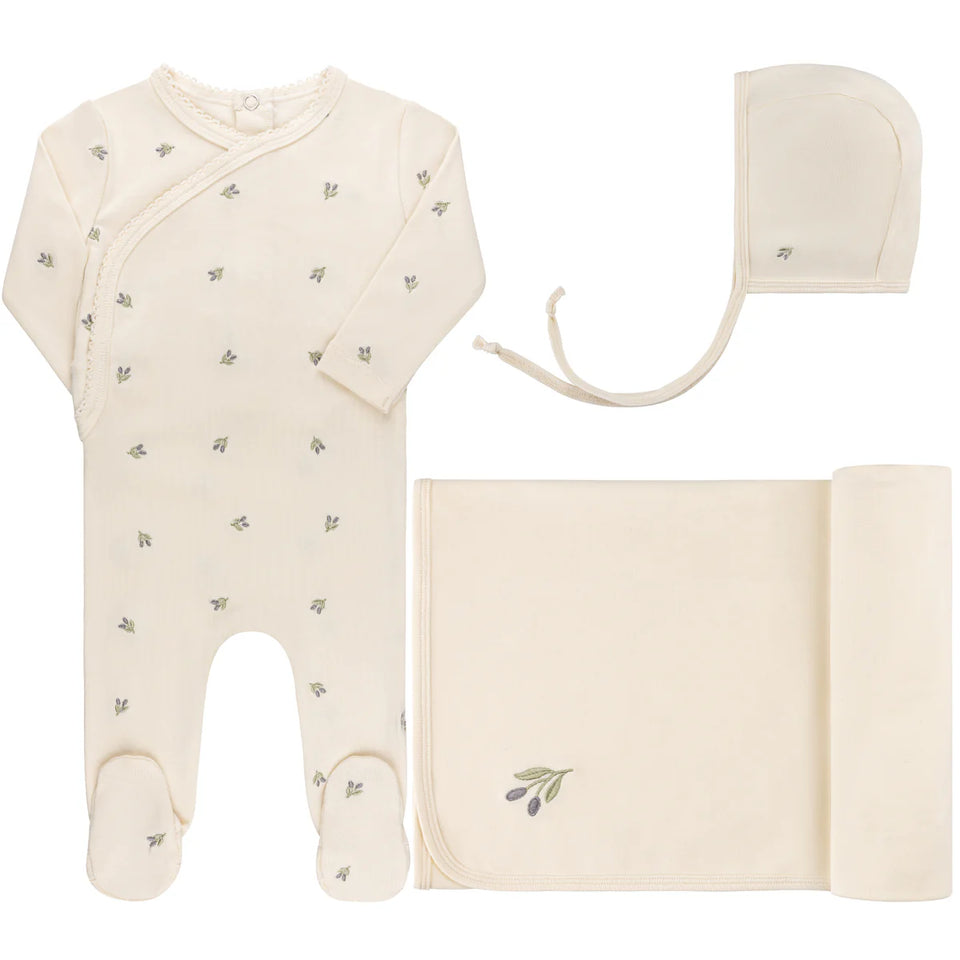 Ely’s & Co. Ivory Berry Embroidered 3pc Set
