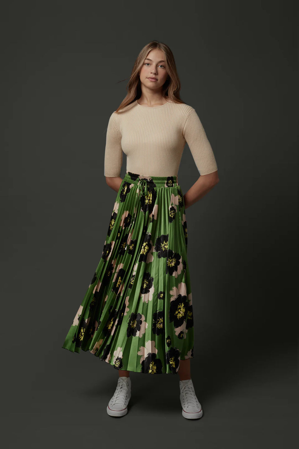 Zaikamoya Kiara Skirt Flowers on Green