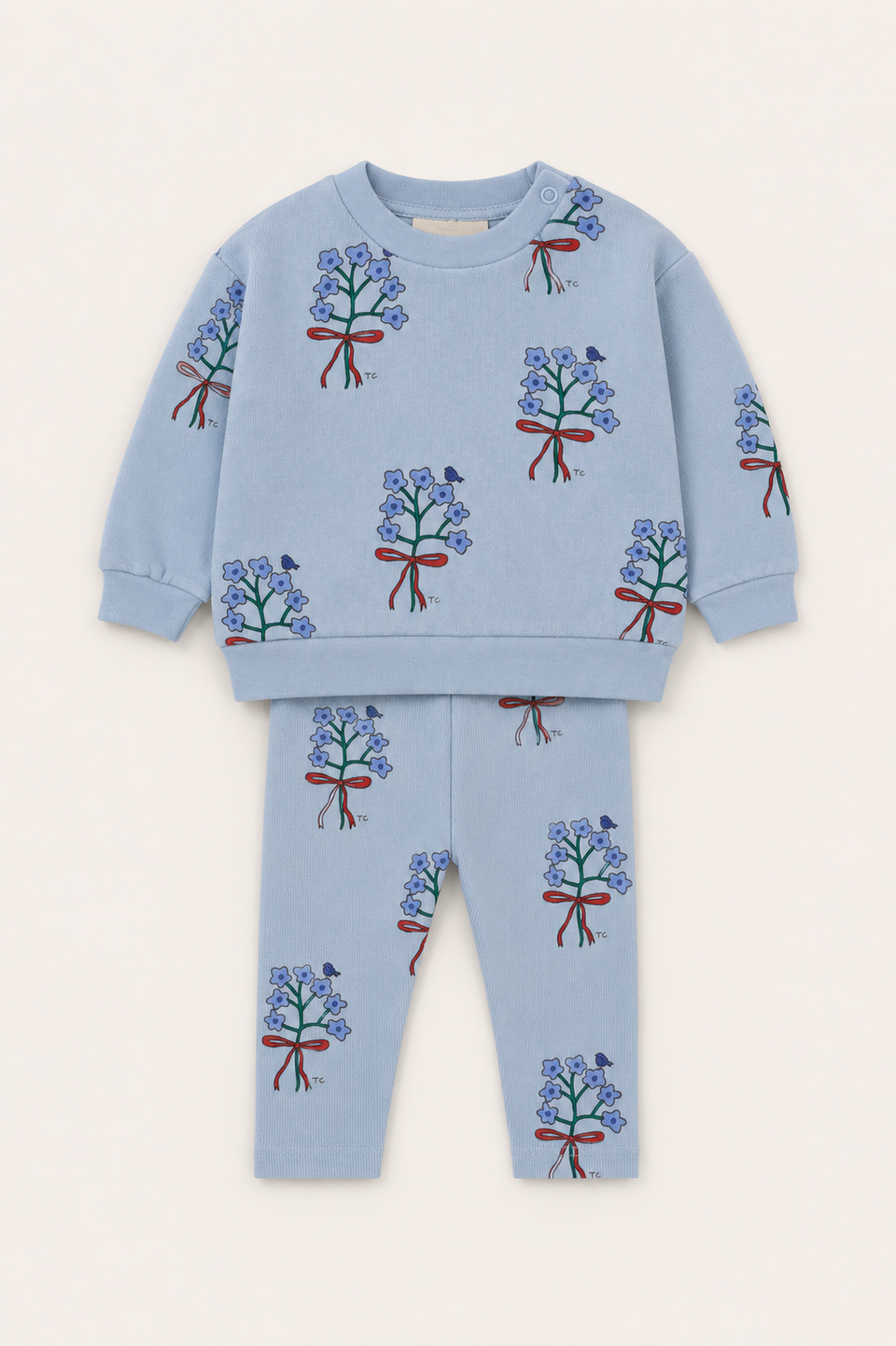 The Campamento Light Blue Bouquets Baby Set