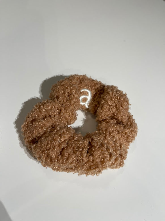 Archi Brown Sherpa Scrunchie